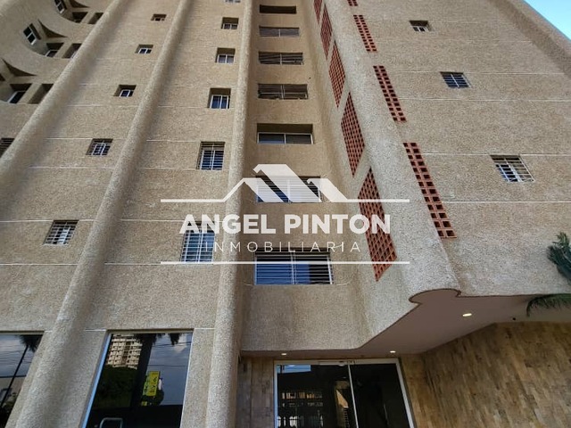 APARTAMENTO para Alquiler en Maracaibo - 4
