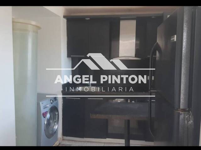#9470 - APARTAMENTO para Venta en Maracaibo - V - 3