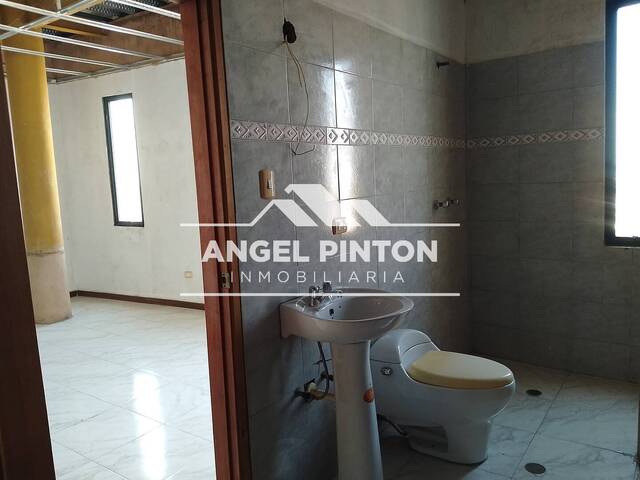 APARTAMENTO para Venta en Maracaibo - 4