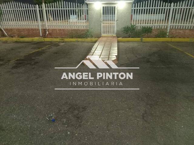APARTAMENTO para Venta en Maracaibo - 4