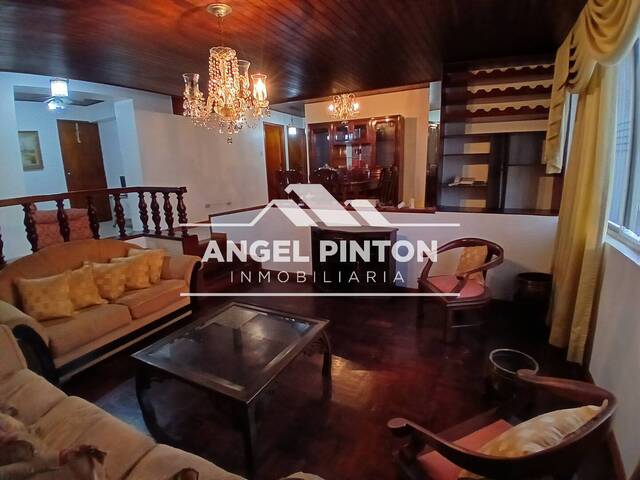 #9516 - APARTAMENTO para Alquiler en Maracaibo - V - 1
