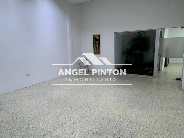 EDIFICIO COMERCIAL para Venta en Maracaibo - 4