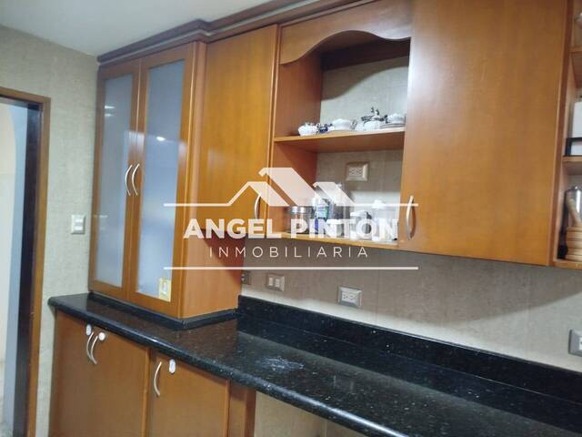 APARTAMENTO para Venta en Maracaibo - 4