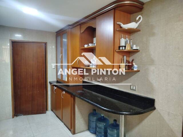 APARTAMENTO para Venta en Maracaibo - 5