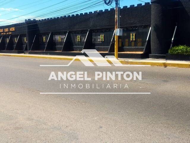 #9606 - LOCAL COMERCIAL para Venta en Maracaibo - V - 2
