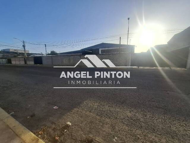 GALPÓN / BODEGA para Venta en Maracaibo - 2