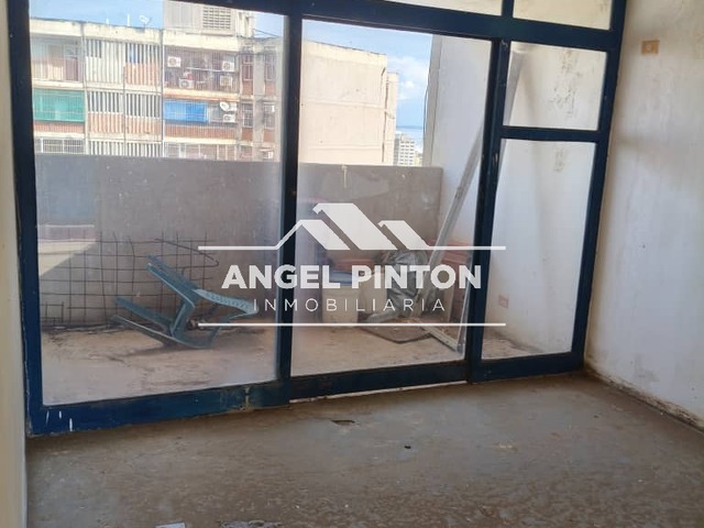 #9623 - APARTAMENTO para Venta en Maracaibo - V - 3