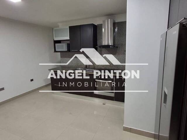 #9645 - APARTAMENTO para Alquiler en Maracaibo - V - 2