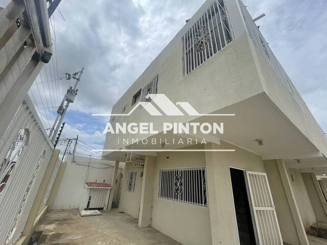 #9647 - CONJUNTO CERRADO para Venta en Maracaibo - V - 1