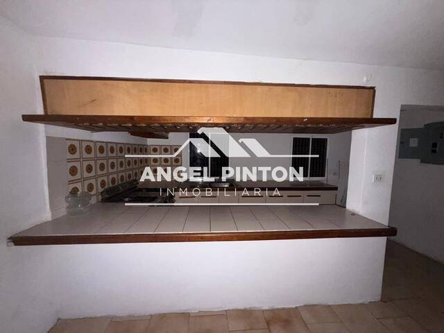 CONJUNTO CERRADO para Venta en Maracaibo - 4