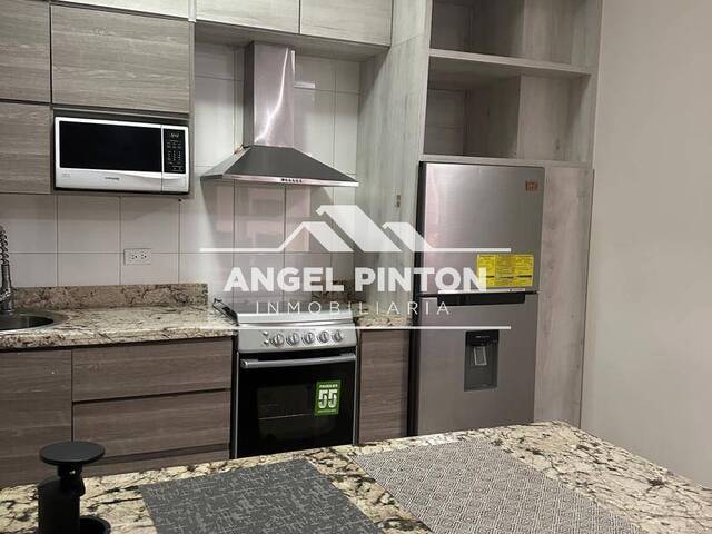 APARTAMENTO para Alquiler en Maracaibo - 2