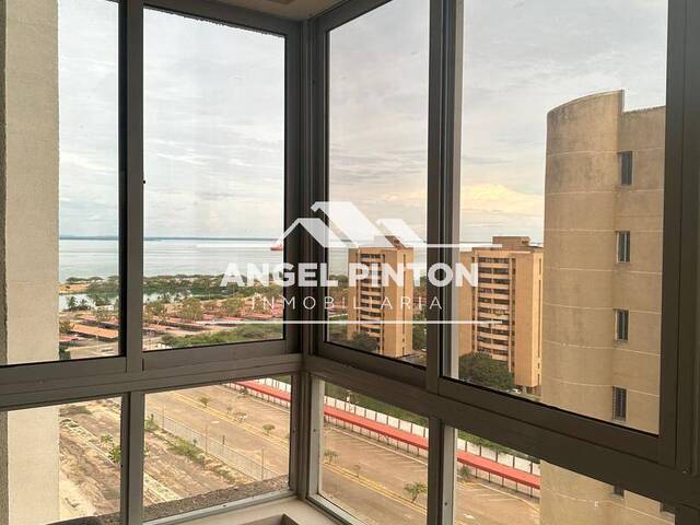 APARTAMENTO para Alquiler en Maracaibo - 4