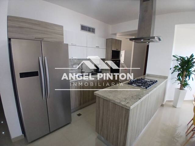 #9674 - APARTAMENTO para Alquiler en Maracaibo - V - 1