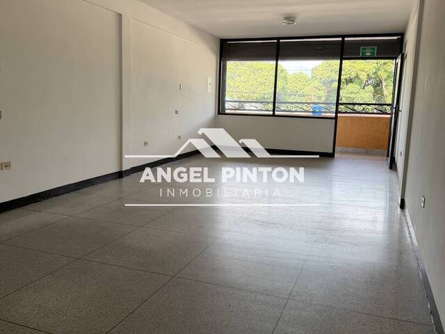 LOCAL COMERCIAL para Alquiler en Maracaibo - 3