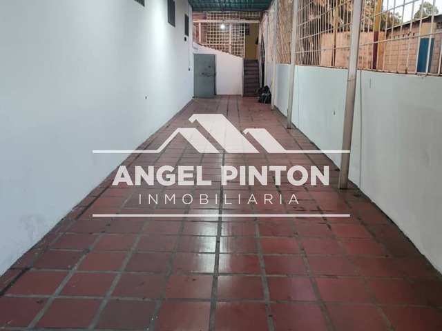 GALPÓN / BODEGA para Alquiler en Maracaibo - 3