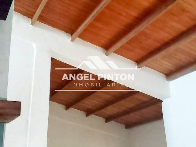 CONJUNTO CERRADO para Venta en Acarigua - 3
