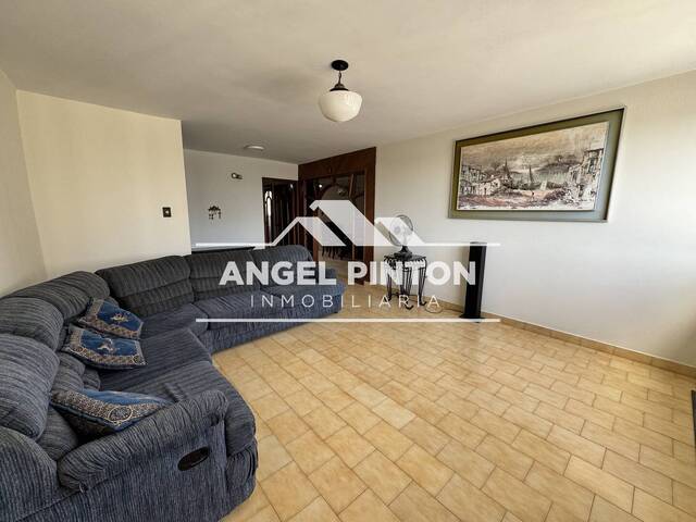 APARTAMENTO para Alquiler en Maracaibo - 3