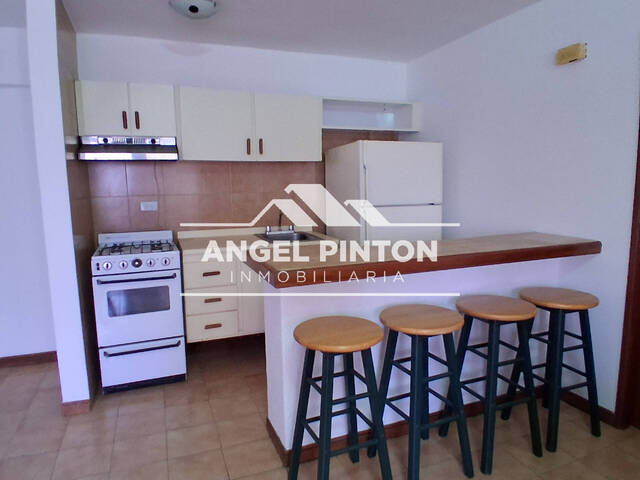 APARTAMENTO para Alquiler en Maracaibo - 3