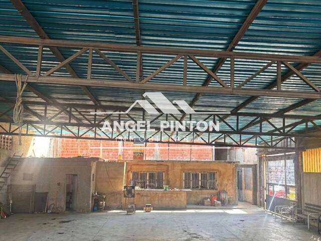 #9739 - GALPÓN / BODEGA para Venta en Maracaibo - V - 2