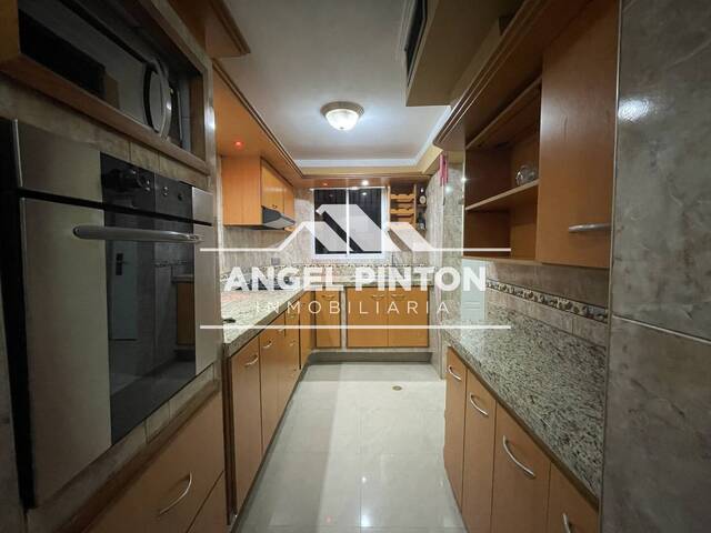 APARTAMENTO para Venta en Maracaibo - 4