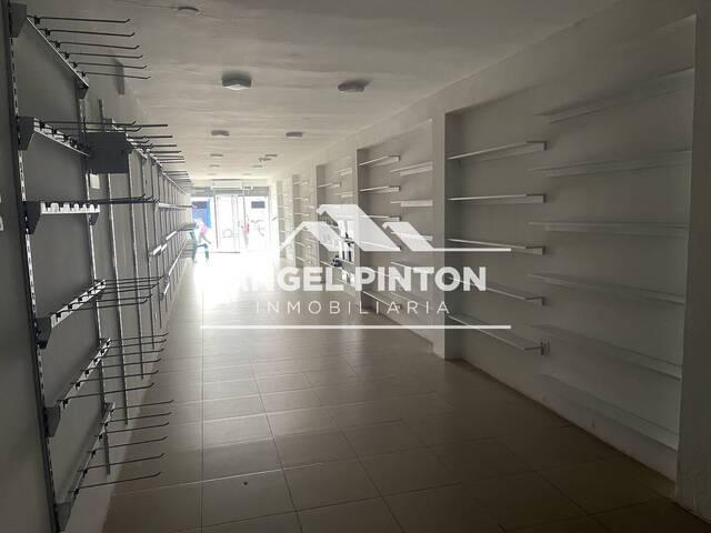 #9796 - LOCAL COMERCIAL para Alquiler en San Francisco - V - 1