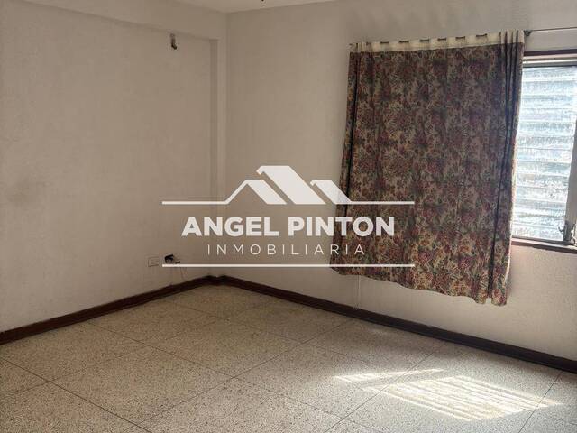 APARTAMENTO para Alquiler en Maracaibo - 4