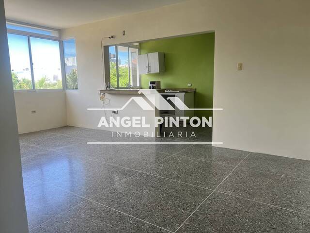 APARTAMENTO para Alquiler en Maracaibo - 4