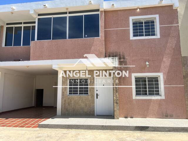 #9810 - APARTAMENTO para Alquiler en Maracaibo - V - 1
