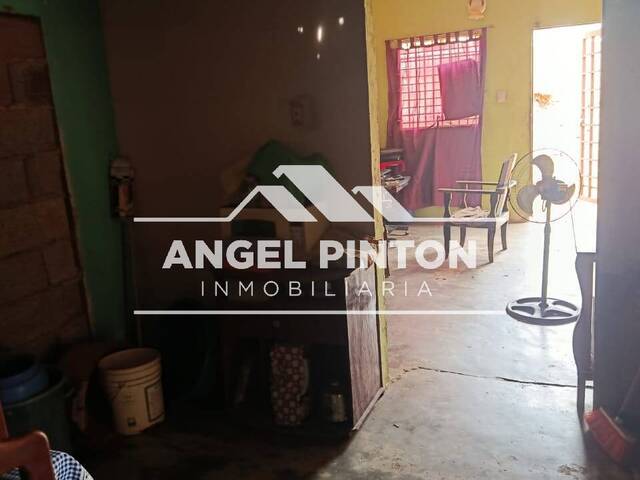 #9821 - CASA para Venta en Maracaibo - V - 2