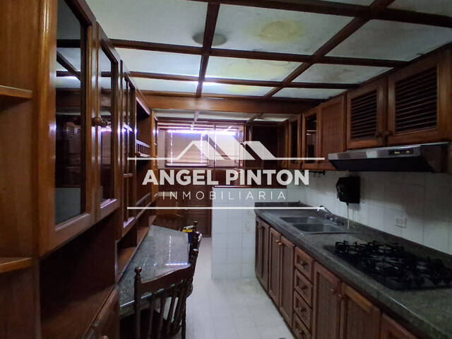 #9830 - APARTAMENTO para Venta en Maracaibo - V - 3