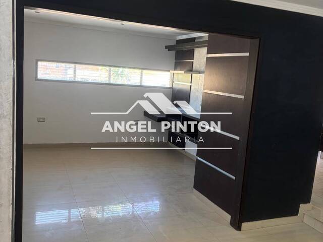 #9839 - CASA para Venta en Maracaibo - V - 2