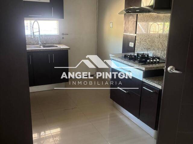 #9839 - CASA para Venta en Maracaibo - V - 3
