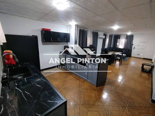 #9843 - CASA para Venta en Maracaibo - V - 2