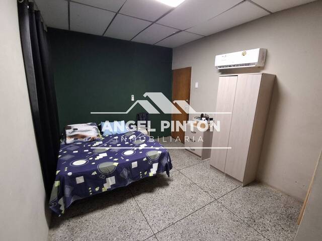 #9845 - CASA COMERCIAL para Venta en Maracaibo - V - 2