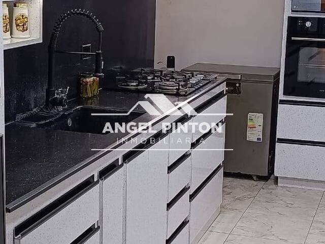 #9855 - APARTAMENTO para Venta en Guarenas - M - 1