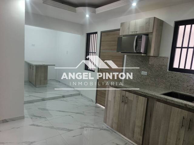 CONJUNTO CERRADO para Venta en Maracaibo - 3