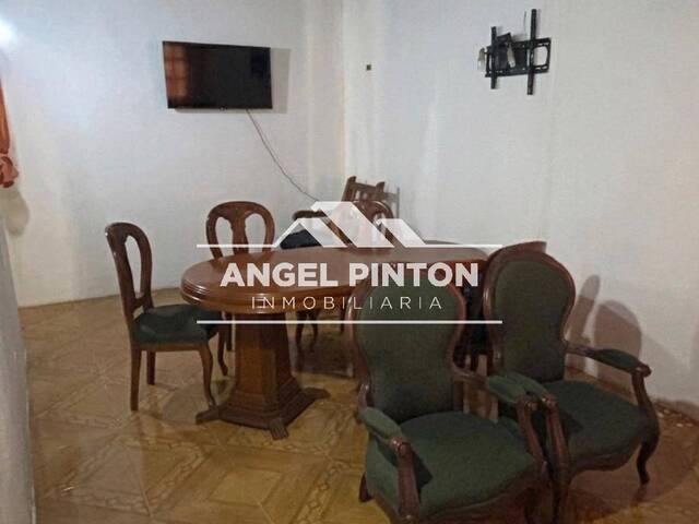 #9893 - CASA para Venta en Maracaibo - V - 2