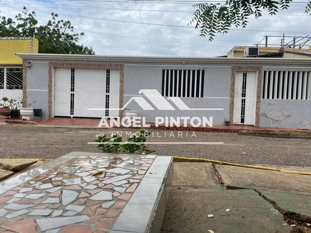 #9893 - CASA para Venta en Maracaibo - V - 1