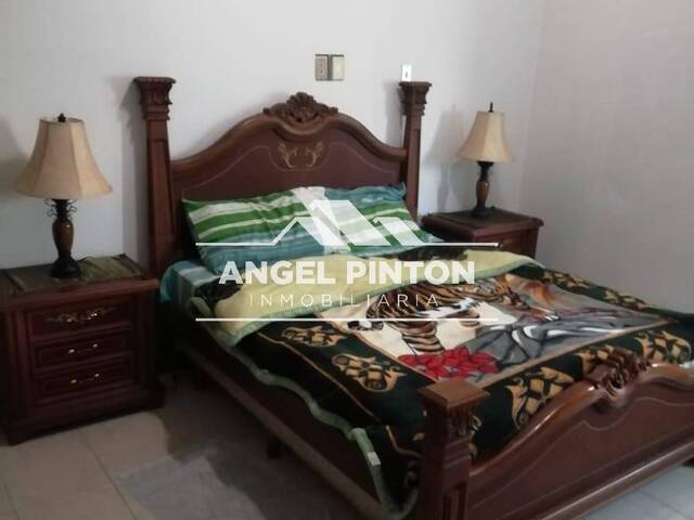Ángel Pinton Inmobiliaria Keny Vergel