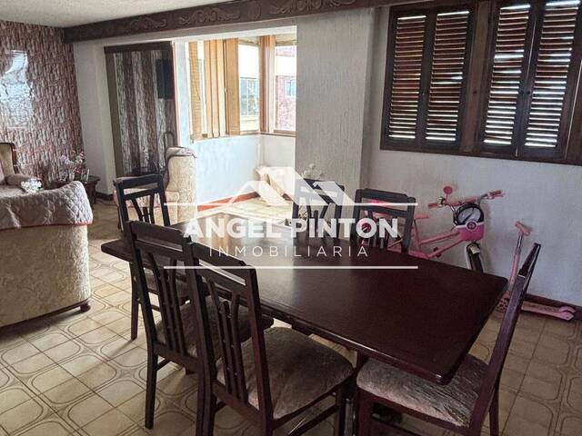 #9922 - APARTAMENTO para Venta en Maracaibo - V - 3