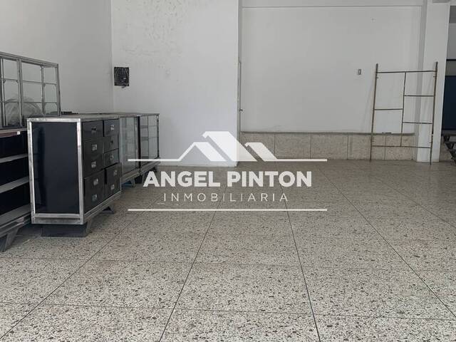 #9933 - LOCAL COMERCIAL para Alquiler en Maracaibo - V - 3