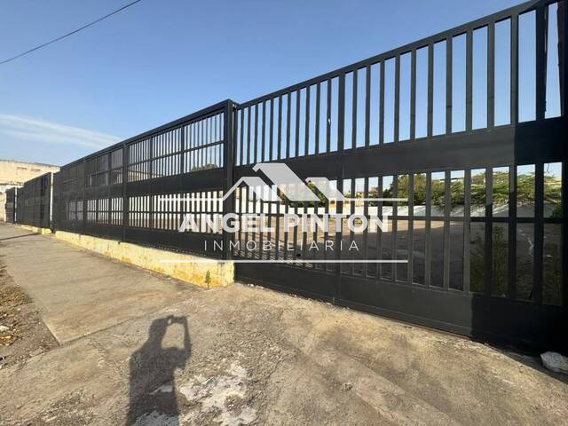 #9951 - TERRENO para Alquiler en Maracaibo - V - 2