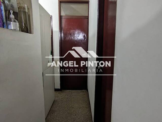 #9953 - APARTAMENTO para Venta en Maracaibo - V