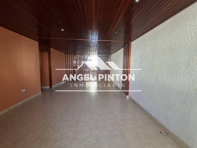 #9921 - APARTAMENTO para Venta en Cabimas - V - 1
