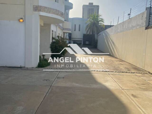 CONJUNTO CERRADO para Venta en Maracaibo - 5