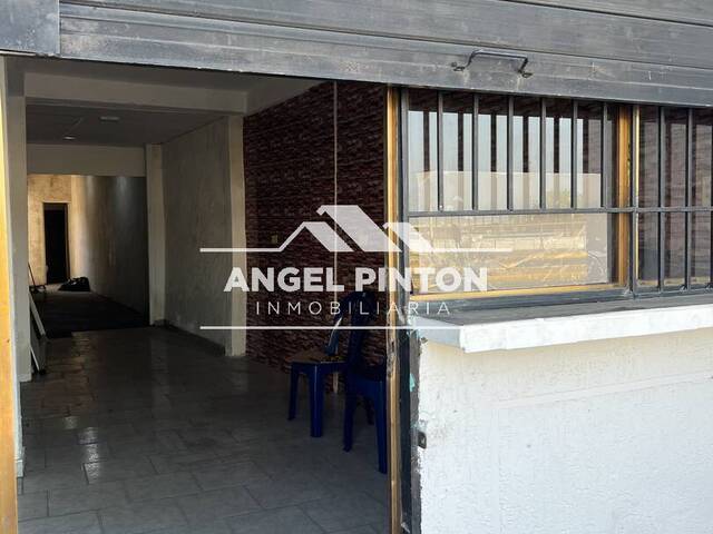 #9973 - LOCAL COMERCIAL para Alquiler en San Francisco - V - 1