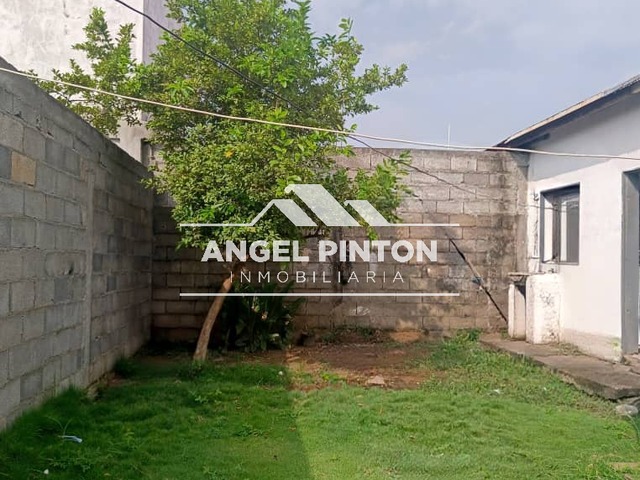 #9965 - CASA para Venta en Araure - P - 2