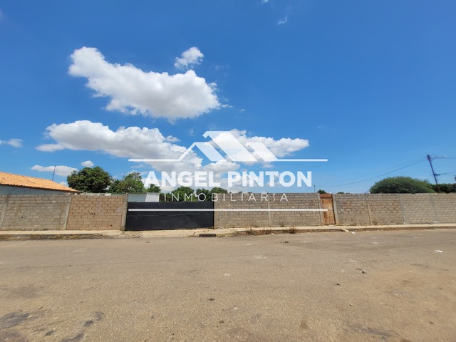 #99790 - TERRENO para Venta en Maracaibo - V - 3