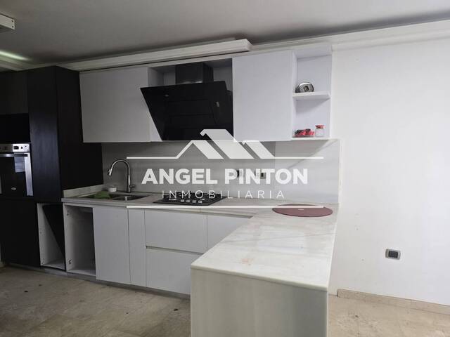 #10033 - APARTAMENTO para Venta en Maracaibo - V - 1