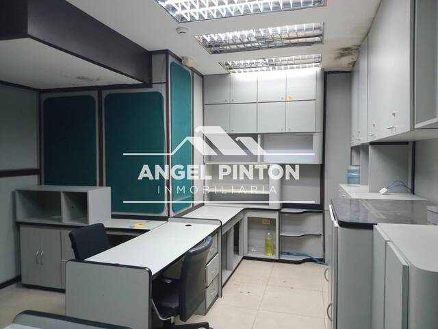 OFICINA para Venta en Maracaibo - 4